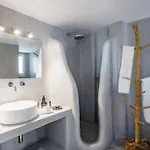 Jonaz & Mykonos Town