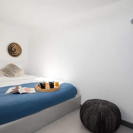 Jonaz & Apartment Mykonos Town